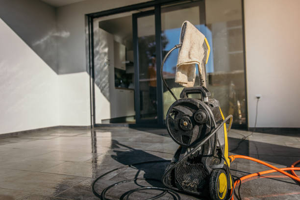 Best Soft Washing  in Wixom, MI
